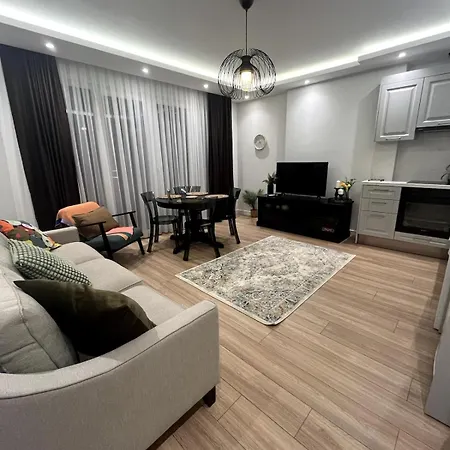 Bostanci Family Modern With Pool Apartman
